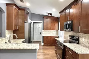 6436 Fig Leaf St, Saint Cloud, FL 34771 - Photo 5