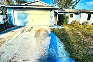 2923 SW 11th Ct, Cape Coral, FL 33914 - Photo 1