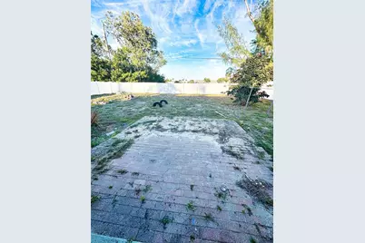 2923 SW 11th Court, Cape Coral, FL 33914 - Photo 21