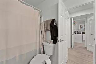 109 Reserve Cir, Oviedo, FL 32765 - Photo 15