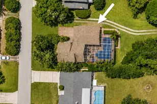 1944 Levine Ln, Clearwater, FL 33760 - Photo 73