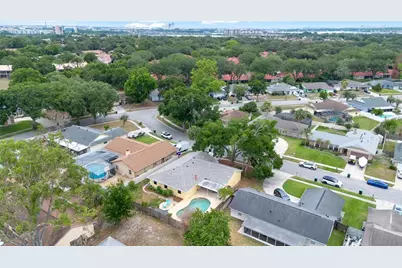 7437 Burnway Drive, Orlando, FL 32819 - Photo 45