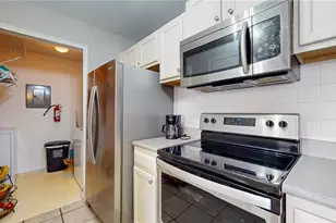 8801 Latrec Ave, Orlando, FL 32819 - Photo 9
