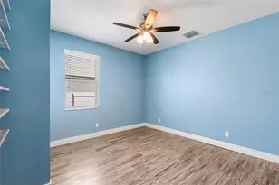 19064 Roseate Dr, Lutz, FL 33558 - Photo 11