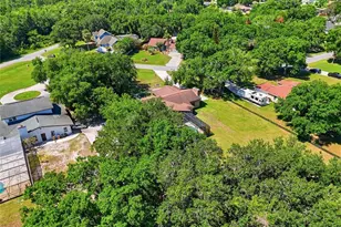 3021 Pinewood Ct, Kissimmee, FL 34746 - Photo 33