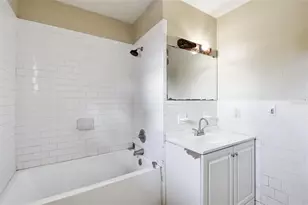 706 Westwood Cir, Brandon, FL 33511 - Photo 43