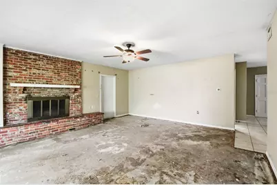 706 Westwood Circle, Brandon, FL 33511 - Photo 11