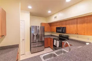 202 E South St, Orlando, FL 32801 - Photo 15