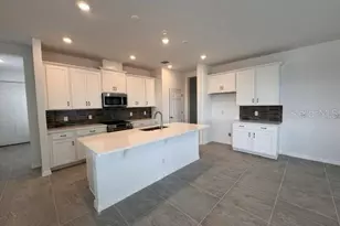 356 Fox Rdg Dr, Groveland, FL 34736 - Photo 3