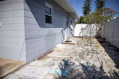 10126 E 4th Street E, Treasure Island, FL 33706 - Photo 7