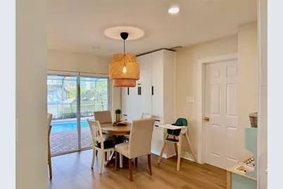 6073 Tanglewood Drive NE, Saint Petersburg, FL 33703 - Photo 9