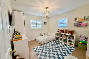 6073 Tanglewood Dr NE, Saint Petersburg, FL 33703 - Photo 25