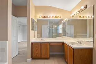 2394 Huntingdale Ln, Oviedo, FL 32765 - Photo 23