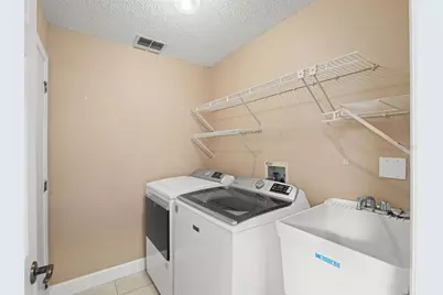 2394 Huntingdale Lane, Oviedo, FL 32765 - Photo 31