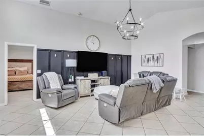 8335 Adele Road, Lakeland, FL 33810 - Photo 9
