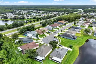 10707 Palaiseau Ct, Orlando, FL 32825 - Photo 25