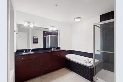 100 S Eola Drive #1609, Orlando, FL 32801 - Photo 17