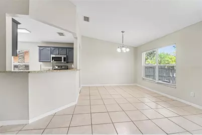 7603 Savannah Lane, Tampa, FL 33637 - Photo 5