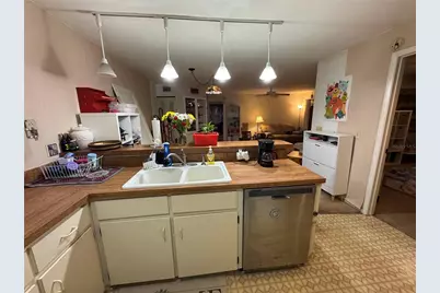 2372 Oak Park Way #104, Orlando, FL 32822 - Photo 5