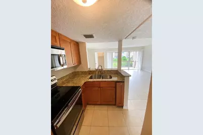 554 Orange Drive #15, Altamonte Springs, FL 32701 - Photo 5