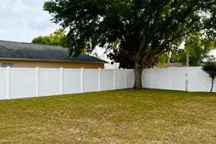 1601 Silhouette Dr, Clermont, FL 34711 - Photo 49