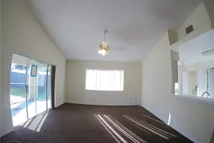 519 Sonoma Dr, Valrico, FL 33594 - Photo 17
