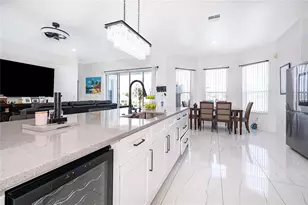 2654 Hawthorne Ln, Kissimmee, FL 34743 - Photo 13