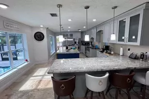 4627 Woodlot Ct, Orlando, FL 32835 - Photo 11