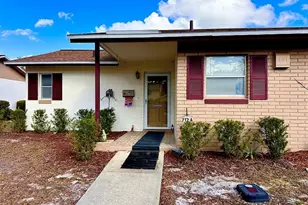 712 E Arizona Ave, Deland, FL 32724 - Photo 1