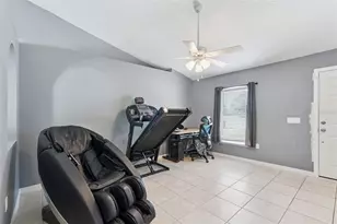 3076 Norlina St, Deltona, FL 32738 - Photo 3