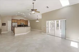 4965 Shoreline Cir, Sanford, FL 32771 - Photo 23