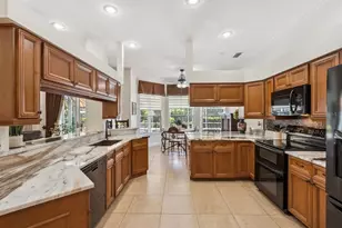5626 Bay Side Dr, Orlando, FL 32819 - Photo 11