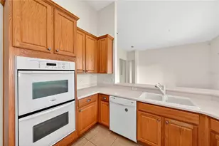 453 Sorrento Rd, Kissimmee, FL 34759 - Photo 17