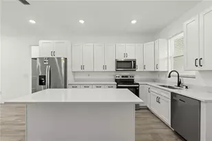 2451 W 18th St, Sanford, FL 32771 - Photo 5