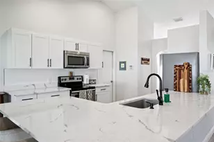 33 Timbercreek Pines Cir, Winter Garden, FL 34787 - Photo 7