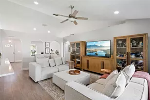 33 Timbercreek Pines Cir, Winter Garden, FL 34787 - Photo 5