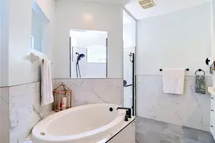 16923 Melissa Ann Dr, Lutz, FL 33558 - Photo 33