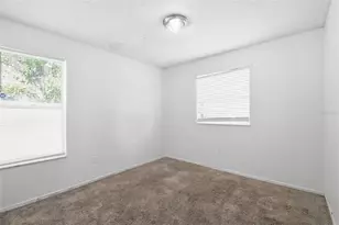 8412 Renald Blvd, Tampa, FL 33637 - Photo 27