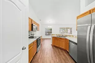 10423 Lake Hasson Cir, Clermont, FL 34711 - Photo 7