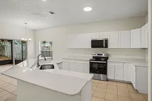 8857 Palisades Beach Ave, Orlando, FL 32829 - Photo 9