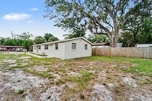 10112 N Lantana Ave, Tampa, FL 33612 - Photo 15