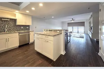 530 E Central Boulevard #604, Orlando, FL 32801 - Photo 13