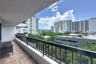 530 E Central Blvd, Orlando, FL 32801 - Photo 11