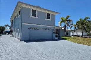 1416 49th Ave NE, Saint Petersburg, FL 33703 - Photo 1