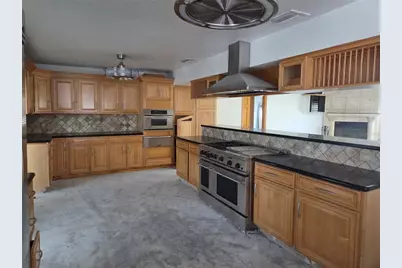1416 49th Avenue NE, Saint Petersburg, FL 33703 - Photo 13
