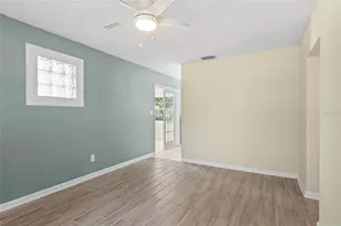 1629 Dauphin Ln, Orlando, FL 32803 - Photo 5