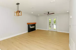 3058 Graceland Ct, Orlando, FL 32812 - Photo 11