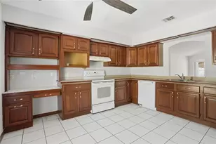 112 Augusta Cir, Saint Cloud, FL 34769 - Photo 9
