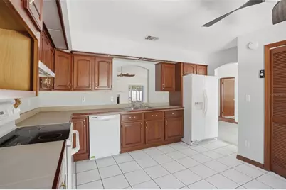112 Augusta Circle, Saint Cloud, FL 34769 - Photo 9