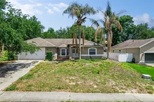 448 Shady Pine Ct, Minneola, FL 34715 - Photo 1